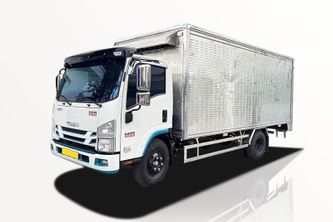 Xe Tải Isuzu NQR NQR75ME5 3.2 Tấn Chở Gà Vịt Con