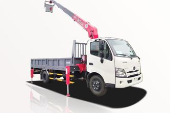 Xe Tải Hino XZU730L 3.5 Tấn Gắn Cẩu Unic