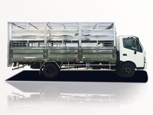 Xe Tải Hino XZU720L 3.5 Tấn Thùng Chở Gia Súc - Euro 5