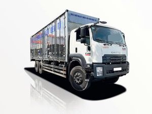 Xe Tải Isuzu FVM FVM60WE5 13.5 Tấn Thùng Chở Pallet Chứa Cấu Kiện Điện Tử