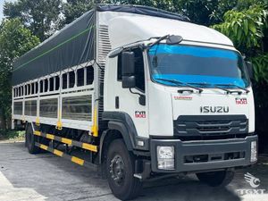 Xe Tải Isuzu FVR FVR34VE5 6 Tấn Thùng 10m Chở Xe Máy