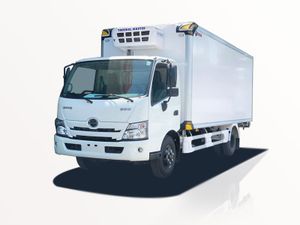 Xe Đông Lạnh Hino XZU730L 5 Tấn Euro 5