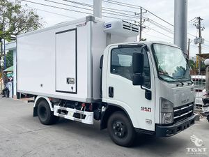 Xe Tải Isuzu QKR QLR77FE5 1.9 Tấn Thùng Đông Lạnh