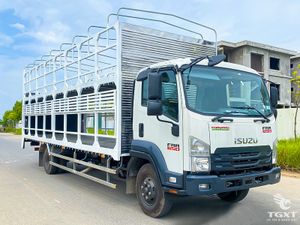 Xe Tải Isuzu FRR FRR90NE5 4.9 Tấn Chở Mô Tô Xe Máy