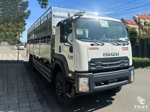 Xe Tải Isuzu FVM FVM60WE5 13 Tấn Thùng Chở Gia Súc