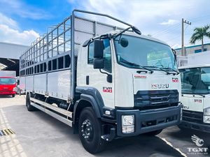 Xe Tải Isuzu FVR FVR34UE5 7 Tấn Chở Mô Tô Xe Máy