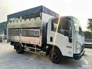 Xe Tải Isuzu QKR QLR77FE5 1.9 Tấn Thùng Chở Gia Súc
