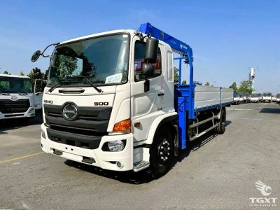 Xe tải Hino FG8JT8A 6 tấn, gắn cẩu Tadano, động cơ 260PS, Euro 5, phù hợp vận chuyển, nâng hạ hàng hóa hiệu quả, bền bỉ.
