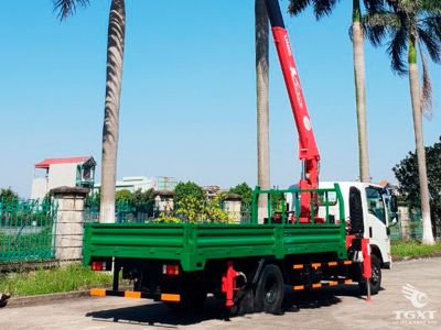 xe-cau-isuzu-nqr-nqr75le5-4t3-gan-cau-unic-urv343-3.jpg Xe cẩu Isuzu NQR75LE5 4T3 gắn cẩu Unic URV343, bền bỉ và linh hoạt, tối ưu cho xây dựng và vận tải, tiêu thụ nhiên liệu thấp.