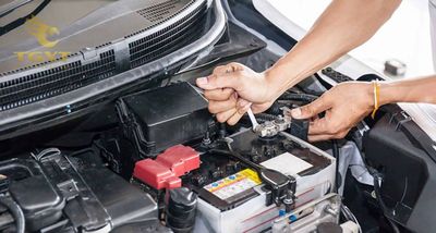 cac-loai-acquy-1.jpg Ảnh các loại Ắc quy xe tải với công nghệ hiện đại, hiệu suất cao và tuổi thọ dài, phù hợp cho mọi nhu cầu vận hành.