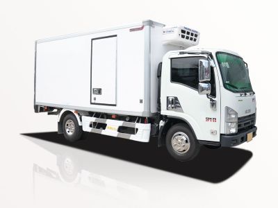 Xe Tải Isuzu QKR QMR77HE5A 1.9 Tấn Thùng Đông Lạnh