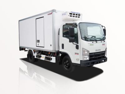 Xe Tải Isuzu QKR QMR77HE5 2.4 Tấn Thùng Đông Lạnh