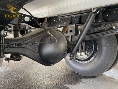 huong-dan-thay-nhip-4.jpg Hướng dẫn thay nhíp xe tải chính xác, an toàn, tiết kiệm thời gian và công sức