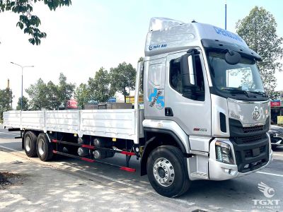 Xe tải ChengLong LZ1250M5CBT H5 260HP 15 tấn thùng lửng 9m9, giải pháp vận chuyển dài hạn cho doanh nghiệp logistics.