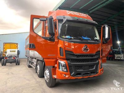 Xe tải ChengLong LZ1250M5CBT H5 260HP, thùng kín cánh dơi 9m9, mạnh mẽ, tiết kiệm nhiên liệu phù hợp logistics và vận chuyển hàng hóa linh hoạt.