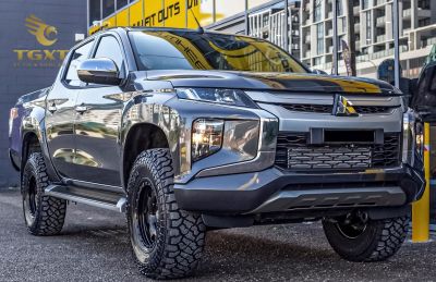 Mâm độ cho xe bán tải giúp nâng cao hiệu suất và phong cách cá nhân.