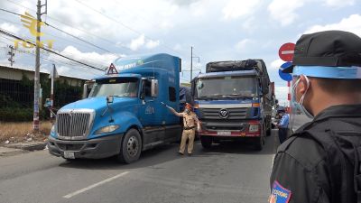 xu-phat-nd-123.jpg Xe tải vi phạm quá tải được xử phạt theo Nghị định 168/2024. Mức phạt tới 12 triệu đồng và trừ điểm GPLX từ 1/1/2025.