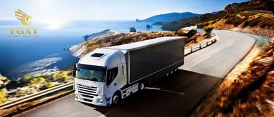 gia-cuoc-xe-tai-15-tan-3.jpg Xe tải 15 tấn vận chuyển hàng hóa đa dạng, tiết kiệm chi phí, hiệu quả.