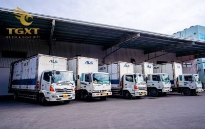 gia-cuoc-xe-tai-15-tan-2.jpg Xe tải 15 tấn với bảng giá cập nhật năm 2024, giúp doanh nghiệp tối ưu chi phí vận chuyển dễ dàng.