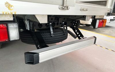 Cản sau xe tải bảo vệ gầm, tăng cường an toàn giao thông, vật liệu thép không gỉ chống va đập.