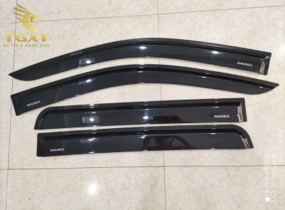 Vè che mưa kính xe tải giúp bảo vệ cabin chống bụi và mưa, tăng sự thoải mái trong lái xe.