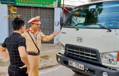 Hướng dẫn đăng ký phù hiệu xe tải online qua Cổng Dịch vụ công Quốc gia.