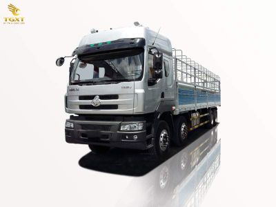 Xe tải Chenglong đa dạng dòng, chất lượng cao, giá từ 891 triệu đến 2,3 tỷ đồng, phù hợp nhiều nhu cầu vận chuyển tại Việt Nam.