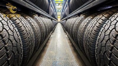 lop-xe-khong-lam-nhan-2.jpg Lốp xe tải với thiết kế có rãnh phù hợp để đảm bảo an toàn tối đa khi vận hành.