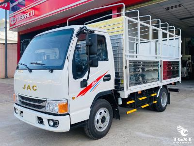 Xe tải JAC H200 E5 1.9T tối ưu cho vận chuyển doanh nghiệp nhỏ, tiết kiệm nhiên liệu, an toàn cao, phù hợp mọi mặt hàng.