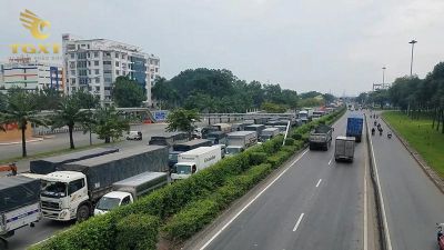 Xe tải vào trung tâm Hà Nội theo quy định mới, đảm bảo an toàn và đúng pháp luật.