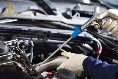 bao-duong-xe-tai-isuzu-1.jpg Hình ảnh hướng dẫn bảo dưỡng xe tải Isuzu đúng chuẩn, từ quy trình đến lưu ý quan trọng.