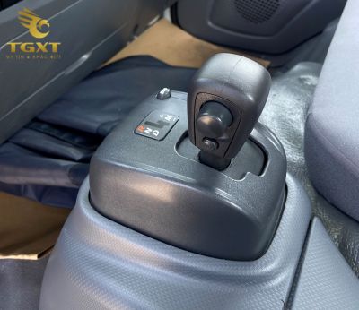 can-so-xe-tai-isuzu-2.jpg Cần số xe tải Isuzu hỗ trợ vận hành hiệu quả, dễ dàng tra cứu thông tin số khung, số máy, hướng dẫn sử dụng và bảo dưỡng theo tiêu chuẩn.