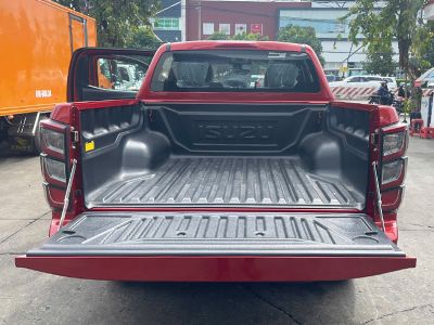 xe-ban-tai-isuzu-d-max-type-z-1-9l-4x4-at-4.jpg Isuzu D-MAX Type Z 1.9L 4x4 AT phiên bản cao cấp tại Việt Nam.