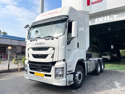 Xe đầu kéo Isuzu EXZ 6x4 420PS với động cơ 6WG1-TCG52 và mô-men xoắn 2,060 Nm