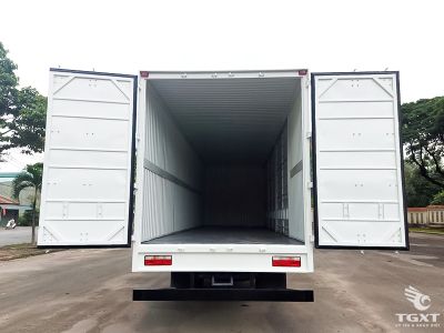 Xe tải JAC DAWOS 7.5 tấn thùng kín dài 10m, thùng 10000 x 2350 x 2470 mm, tải trọng 7500 kg.