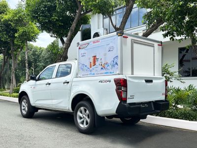 xe-ban-tai-isuzu-d-max-thung-dong-lanh-utz-1-9l-4x4-mt-2.jpg Xe bán tải Isuzu D-MAX UTZ 1.9L 4x4 có thùng đông lạnh linh hoạt.