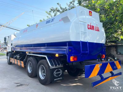 Xe bồn chở xăng dầu Hino FL8JT8A 20 khối.