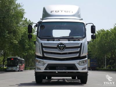 Đầu kéo FOTON MA5 Auman FV270 4x2 cầu láp, động cơ Cummins 270 mã lực.