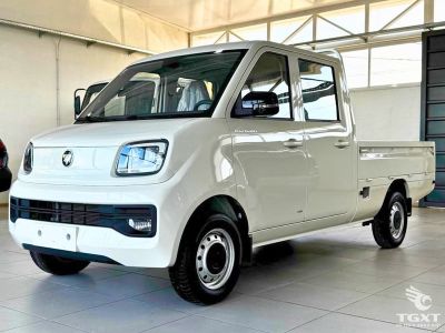 Xe tải Foton WONDER-2.5T 990Kg Thùng Lửng với cabin kiểu xe con.