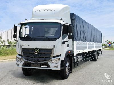 Xe tải Auman C160 thùng bạt 7M5, cabin rộng theo chuẩn châu Âu và động cơ Cummins.