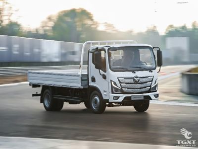 xe-tai-foton-aumark-s70l-7t2-thung-lung-6m2-1.jpg Xe tải Foton Aumark S70L 7,2 tấn với thùng 6,2 m, động cơ Cummins và hộp số ZF.