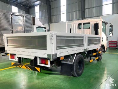 Xe tải Isuzu QKR QMR77HE5A 1.9 tấn, thiết kế bền bỉ, động cơ mạnh mẽ đáp ứng tiêu chuẩn khí thải Euro 5.