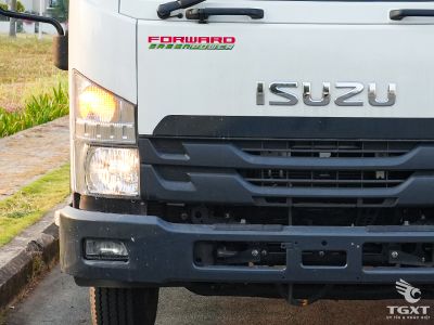 cum-den-pha-xe-tai-isuzu-frr650.jpg