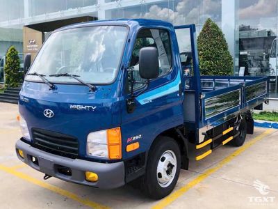 Xe tải Hyundai New Mighty N250 2.4T với thiết kế cabin hiện đại, phù hợp vận chuyển đô thị.