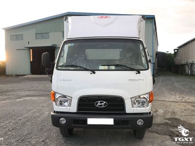 Xe tải Hyundai Mighty W750L 3.5 tấn, thùng bảo ôn 2m, phù hợp vận chuyển hàng đông lạnh, thực phẩm, dược phẩm.