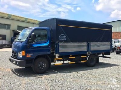Xe tải Hyundai Mighty W750L 3.5 tấn với thùng dài 5m, động cơ Euro 5, độ bền cao, tiết kiệm hiệu quả, phù hợp vận chuyển hàng hóa chuyên nghiệp.