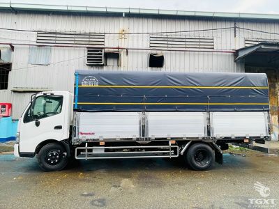 xe-tai-hino-xzu720l-euro-5-3t5-thung-bat-euro-5-1.jpg Xe tải Hino XZU720L 3.5 tấn Euro 5, công nghệ Nhật Bản, hiệu suất cao, động cơ Diesel thân thiện môi trường, phù hợp vận chuyển đô thị, bảo hành 7 năm.