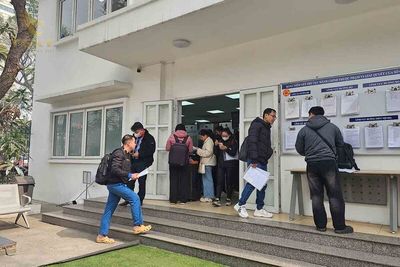 doi-hcm-1.jpg Xe tải tại các điểm cấp đổi giấy phép lái xe tại TP.HCM, địa phương đa dạng, thuận tiện cho người dân.