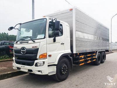 Xe tải Hino FM8JW8A 15 Tấn với động cơ mạnh mẽ, hệ dẫn động 6x4, tiết kiệm nhiên liệu, an toàn cao, phù hợp vận chuyển hàng nặng tại Việt Nam.