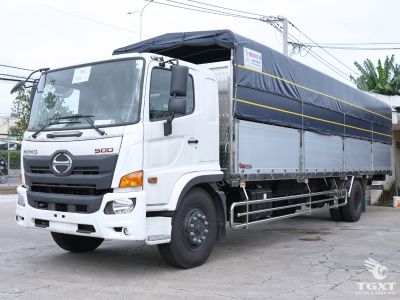 Xe tải Hino FG8JT8A 8 tấn Euro 5, mạnh mẽ, tiết kiệm nhiên liệu, cabin rộng - Lựa chọn lý tưởng cho doanh nghiệp vận tải.